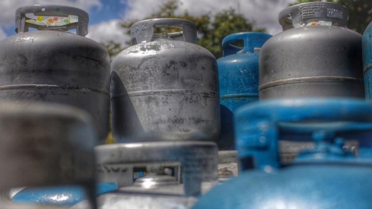 Comissão na Câmara aprova gás de cozinha por R$ 49 para famílias de baixa renda