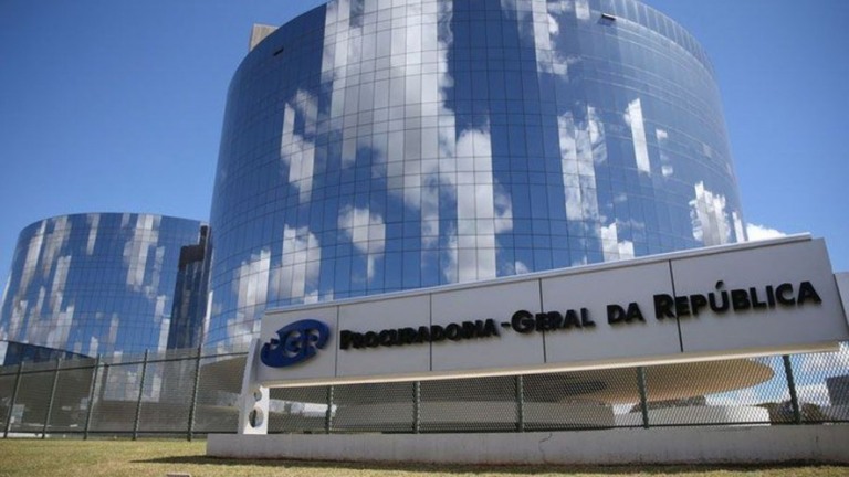 PGR diz que Bolsonaro não cometeu crime em ataques ao STF no 7 de Setembro