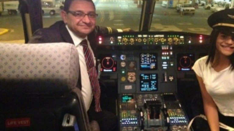Filha do piloto de avião que levava Marília Mendonça homenageia pai; veja