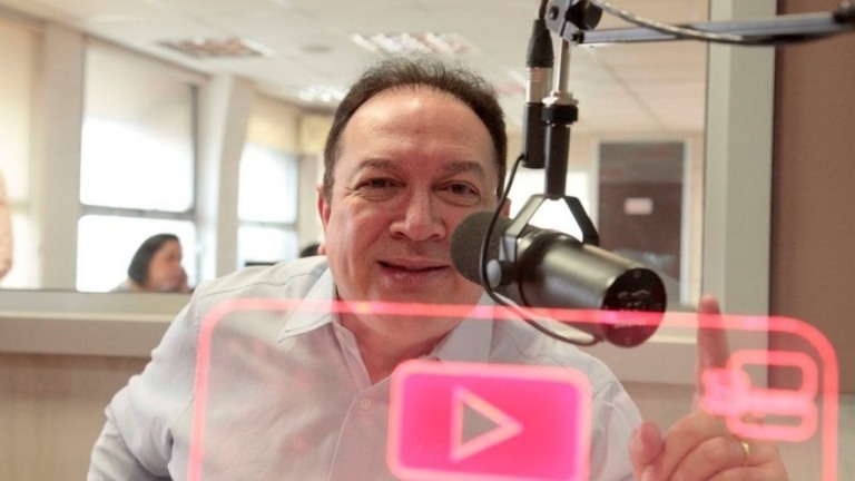 Após perÃodo na Capital, Paulinho Boa Pessoa volta à programação da Super Rádio Após perÃodo na Capital, Paulinho Boa Pessoa volta à programação da Super Rádio