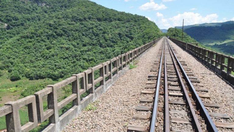 Ferrovia na Serra Gaúcha é a mais bela do Brasil; conheça