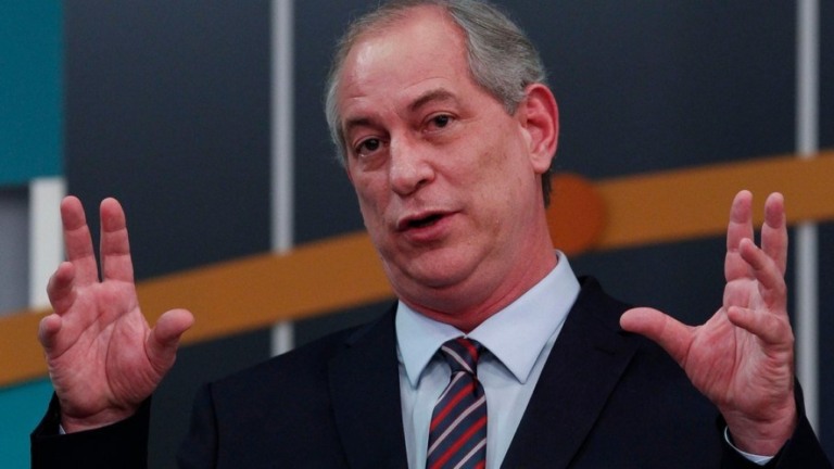 Ciro afirma que Moro se disfarçava de juiz: "Agora vai se disfarçar de político"