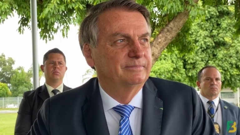 Bolsonaro fala sobre Moro: "Não sabe o que é ser presidente, nem ministro"