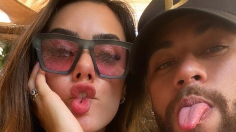 Neymar e Bruna Biancardi tem relacionamento aberto
