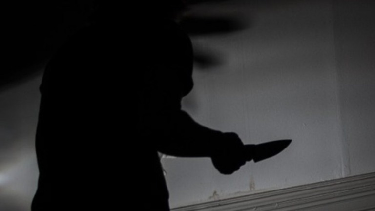 Mulher é morta a facadas por adolescente de 13 anos em Coluna (MG)
