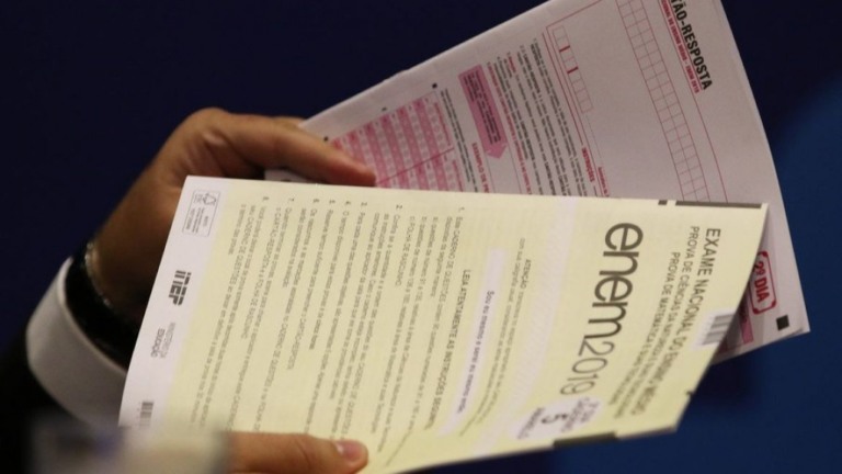 Enem: saiba como são elaboradas as provas do exame