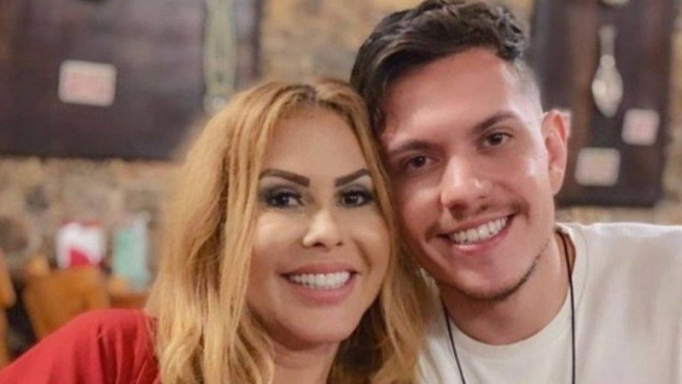 Joelma faz as pazes com filho após briga envolvendo Ximbinha