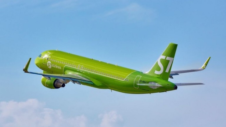 Homem de 48 anos é encontrado morto em banheiro de avião no Egito