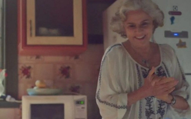 Globo encurta orçamento e repete cenários de ‘Amor de Mãe’ em ‘Um Lugar ao Sol’