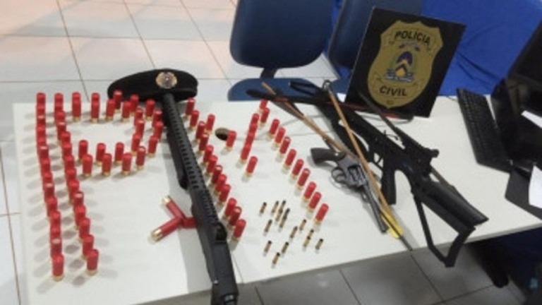 Idoso é preso após realizar dezenas de disparos no posto de saúde