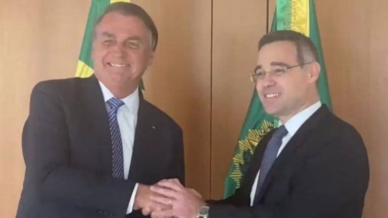 Bolsonaro grava vídeo pedindo que senadores aceitem Mendonça para o STF; assista