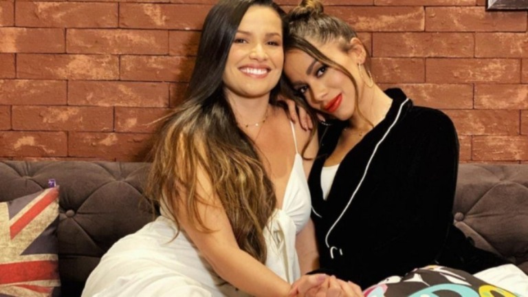 Juliette revela detalhes sobre quarto do sexo de Anitta