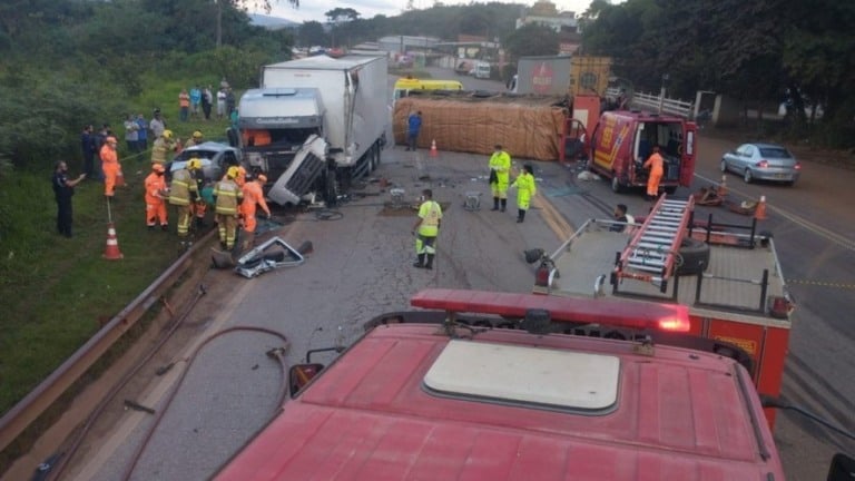 Minas Gerais: homem de 39 anos morre em acidente na BR-040, em Congonhas
