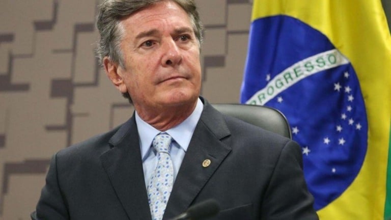 Após filiar Bolsonaro, PL busca aproximação com Fernando Collor