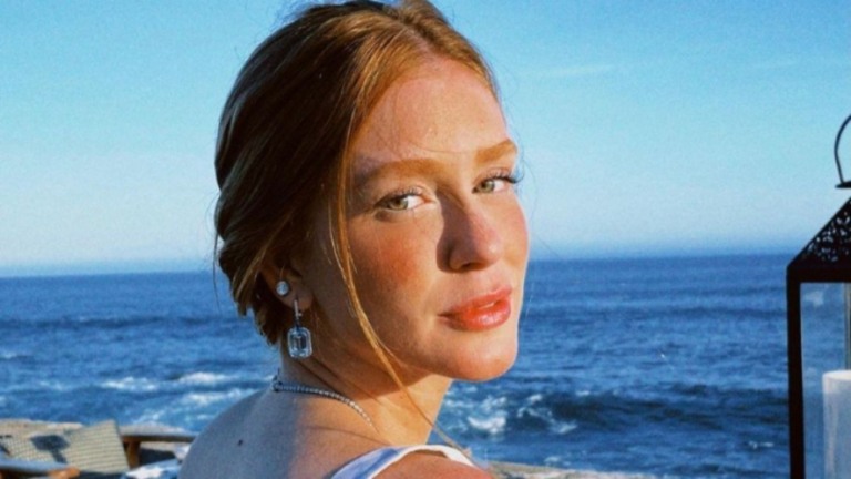 Marina Ruy Barbosa conta como aprender a fumar para 'Rio Connection'