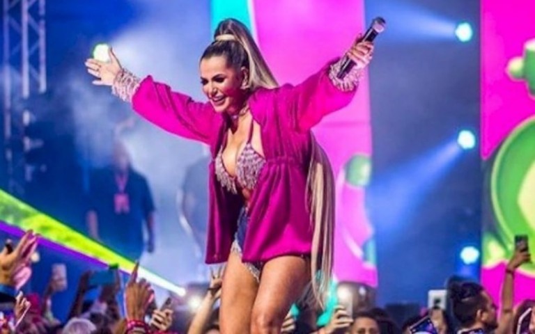 Deolane Bezerra aparece irreconhecível e choca a internet. Confira