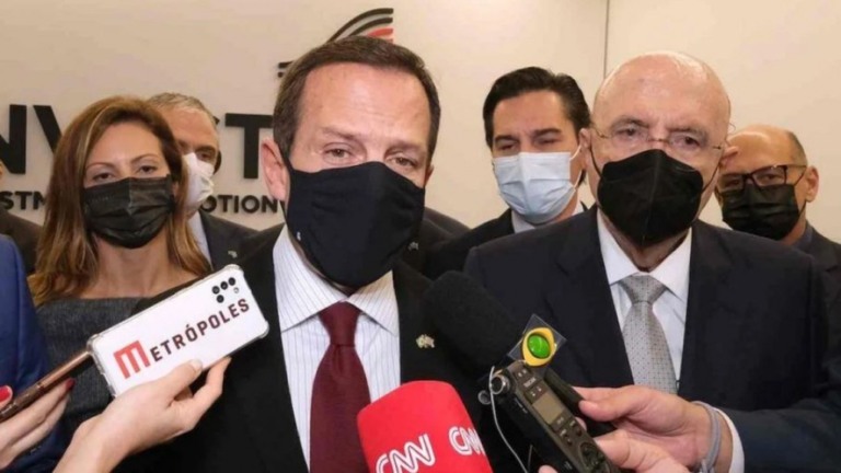 João Doria afirma que "terceira via perderá se entrar dividida" em 2022