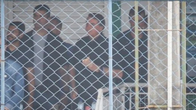 Bolsonaro vai a clube assistir à final de campeonato de futebol em Brasília