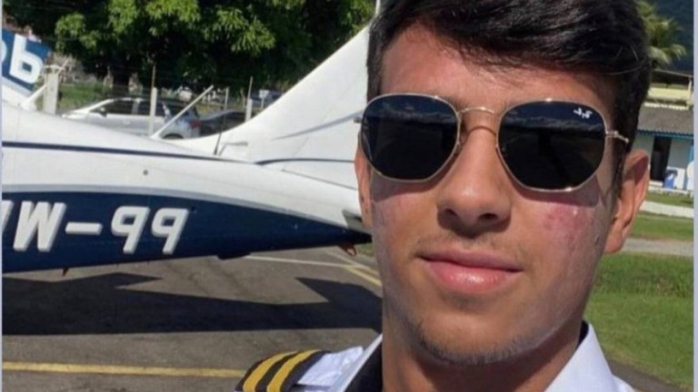 Queda de bimotor: FAB encerra buscas e parentes de desaparecidos lamentam