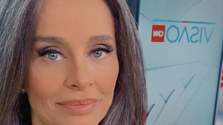 "Sou do seu tempo, Anitta", brinca Carla Vilhena ao dançar sucesso da funkeira