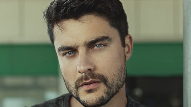 Guilherme Leicam se reinventa e anuncia ao público: "Vem aí DJ Leicam"