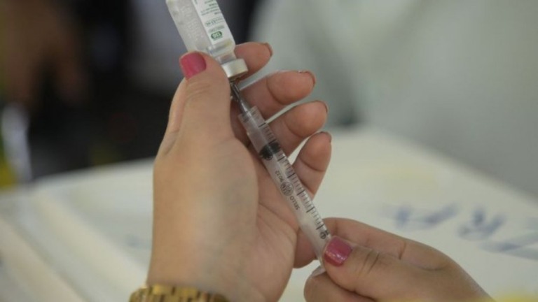 Butantan vai doar 400 mil doses da vacina contra a gripe para o RJ