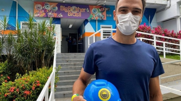 "Fiquei todo arrepiado", diz Tadeu Schmidt ao visitar casa do 'BBB 22'