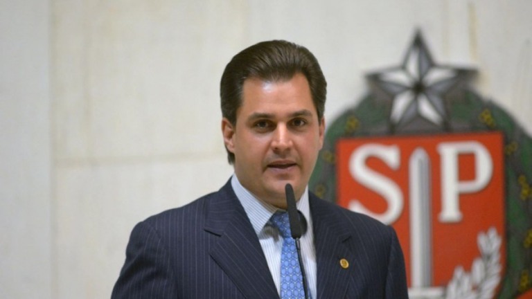 MPSP não vê crime em fala de deputado que incitou armamento contra MST