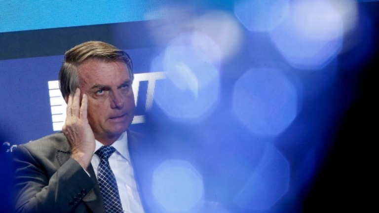Com alta de 7% na semana, petróleo frustra promessa de Bolsonaro