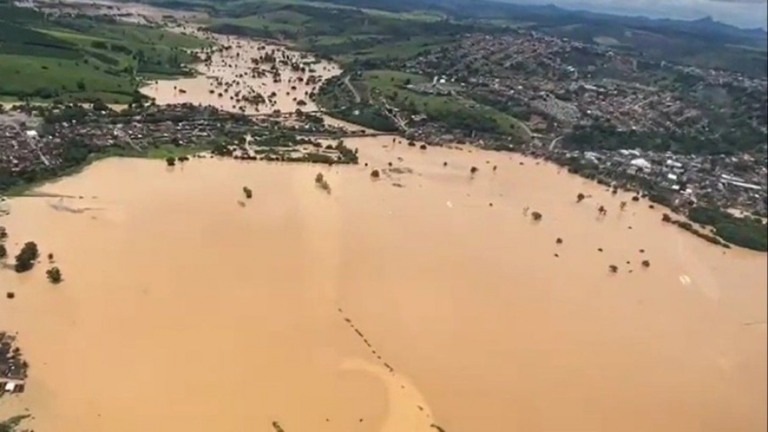 Ciclone deixa 30 municípios em estado de emergência e três mortos na Bahia