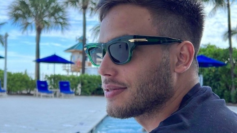 Jonathan Couto sofre acidente de carro no Rio de Janeiro: "Estou bem!"