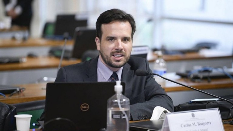 Bolsonaro indica relator do 5G como presidente da Anatel