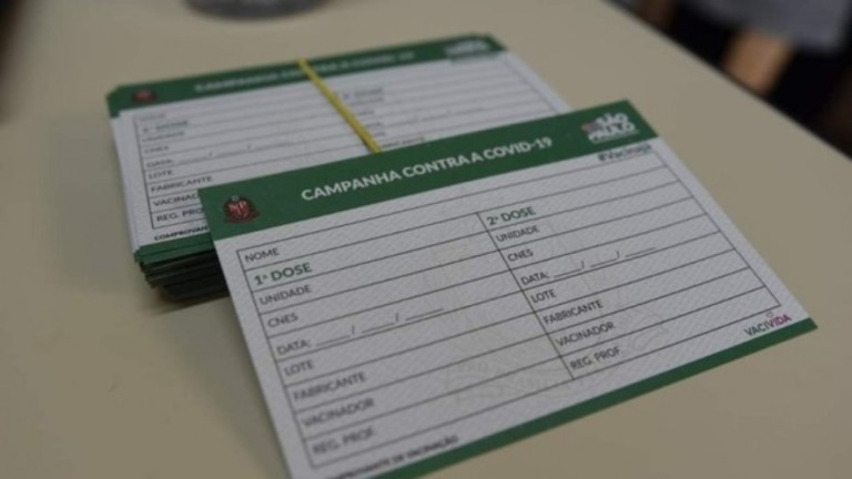 Quase 80% da população apoia comprovante de vacinação, diz pesquisa