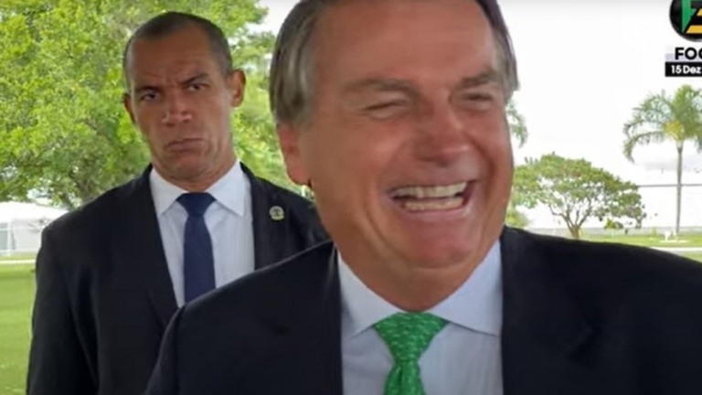 MP de Bolsonaro cria plano de saúde para PF