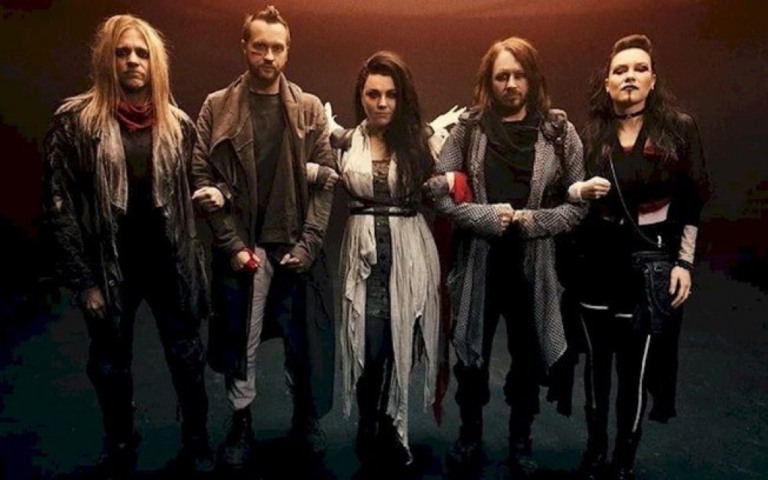 Evanescence lança versão cover de "Across The Universe" dos Beatles