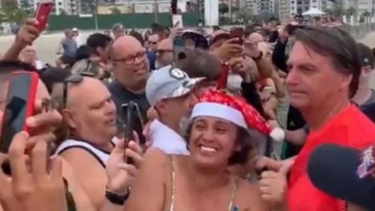 Bolsonaro descredibiliza pesquisas eleitorais: "Estão compradas"