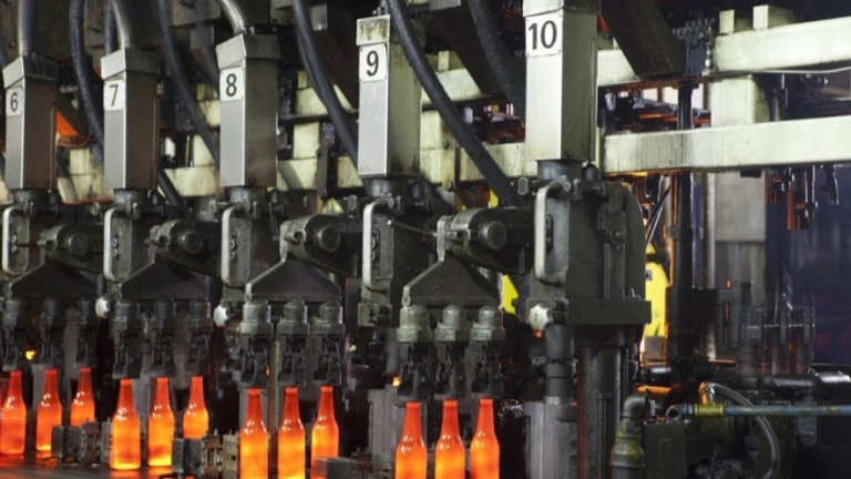 Ambev anuncia que vai construir nova fábrica de vidros sustentáveis