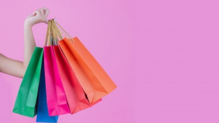 Pechincha e preços mais altos marcam o Natal dos atrasadinhos