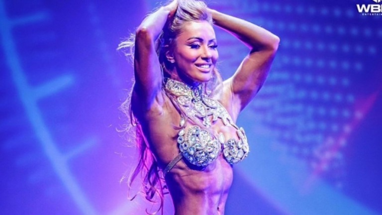 Ex-BBB Aline Dahlen é campeã de fisiculturismo e toparia novo reality