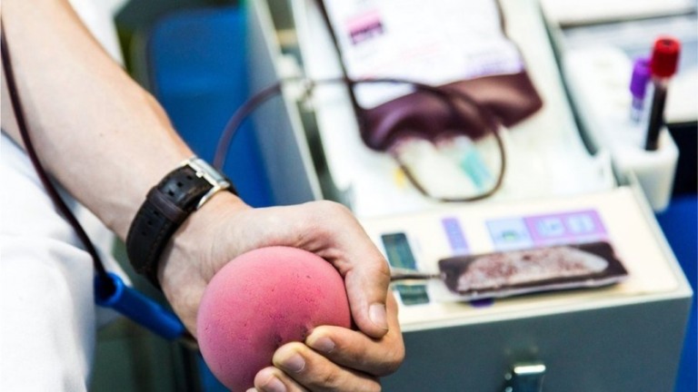 Hemorio alerta para queda no estoque de sangue neste fim de ano