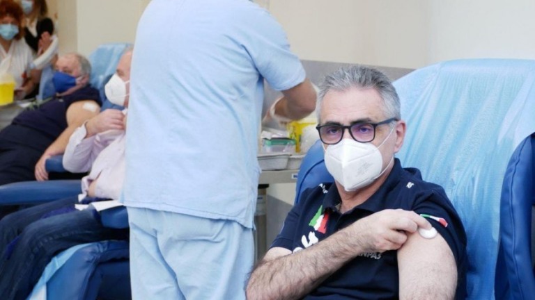 Na Itália, não vacinados representam 71% dos pacientes em UTIs