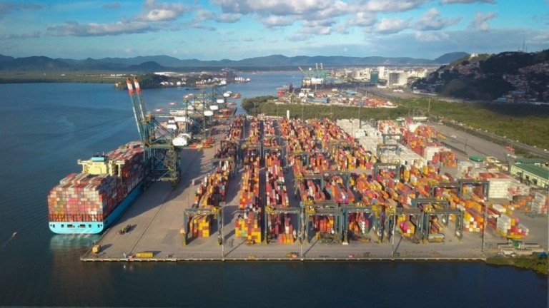 Operação padrão pode gerar perdas de R$ 125 mi ao dia no Porto de Santos