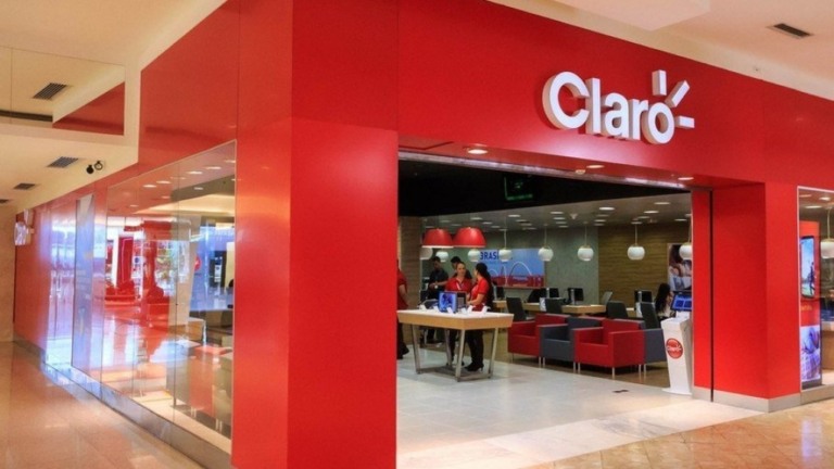 Senacom notifica Claro após falhas na prestação de internet e telefonia