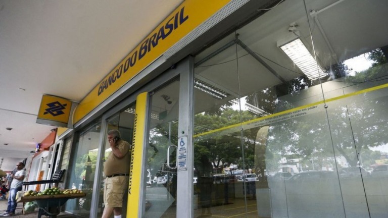 Veja o que funciona na véspera e no dia do Ano Novo