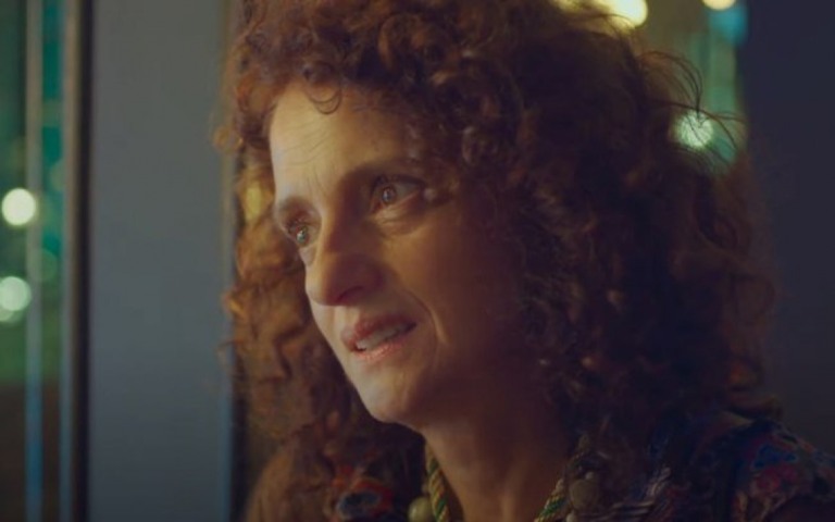 Denise Fraga comenta retorno às novelas após 26 anos