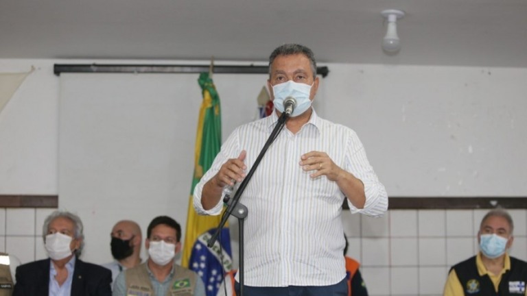 Rui Costa desafia Bolsonaro e diz que Bahia aceitará ajuda argentina
