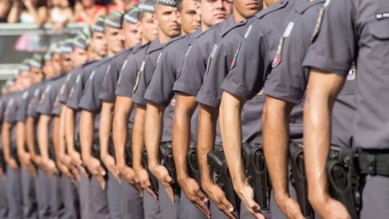Polícia Militar de SP restringe regras de uso das redes sociais da corporação