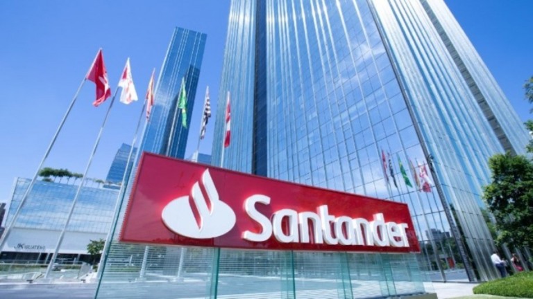 Santander deposita US$ 175 mil em contas de clientes no Reino Unido