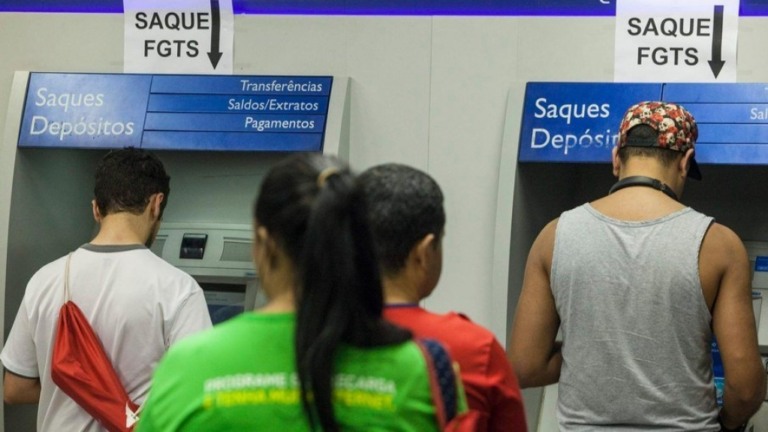 Saque-aniversário do FGTS está liberado para 1,3 milhão de pessoas
