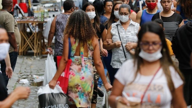 Brasil registra 175 mortes por covid-19 em 24h